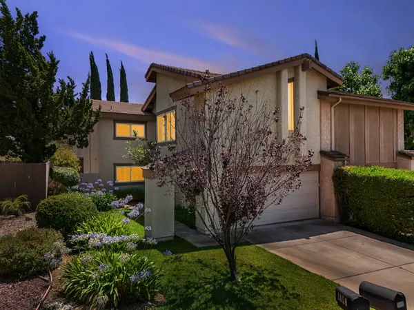 $749,900 | 1856 Galway Lane, Newbury Park, CA 91320