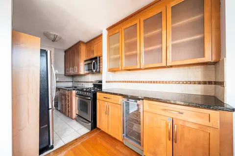 $700,000 | 195 Willoughby Avenue, Unit 1518 | Clinton Hill