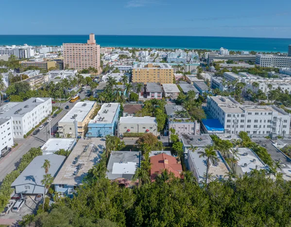 $4,950,000 | 735-745 Meridian Avenue, Miami Beach, FL 33139