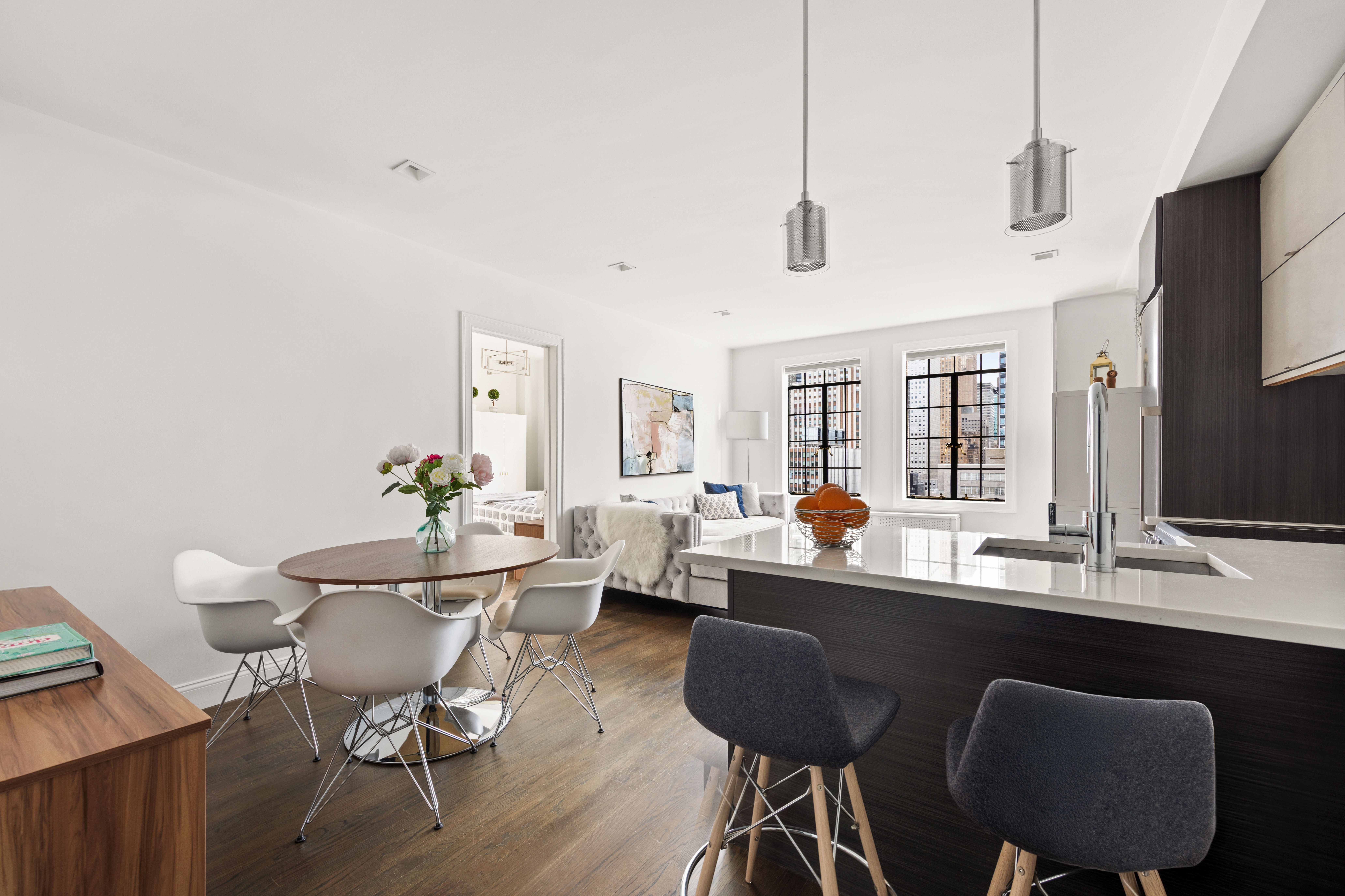45 Tudor City Place, Unit 2111 Manhattan, NY 10017 - Photo 6 of 19
