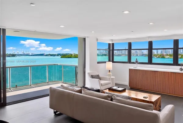 $2,100,000 | 9 Island Avenue, Unit 407, Miami Beach, FL 33139
