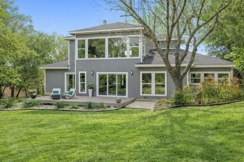 $925,000 | 1904 Lakeway Boulevard, Lakeway, TX 78734