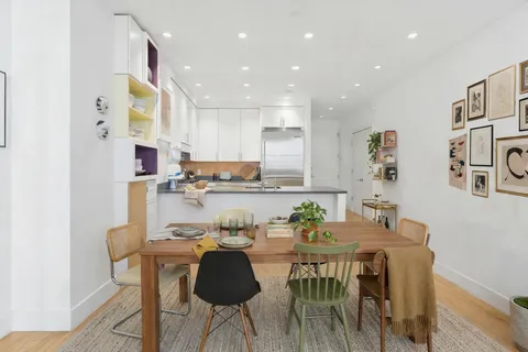 $1,500,000 | 1 Hanson Place, Unit 18L | Fort Greene