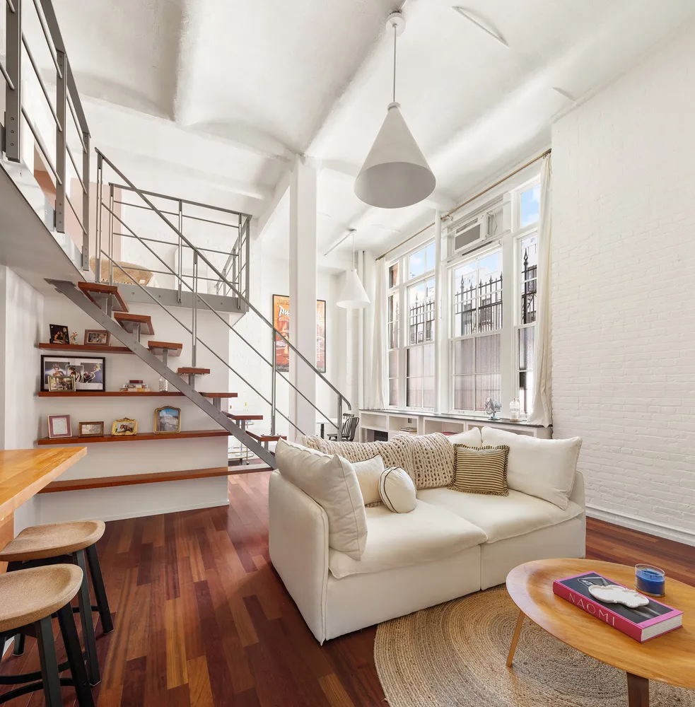 $1,750,000 | 720 Greenwich Street, Unit 1R | West Village