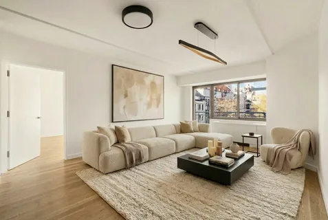$1,950,000 | 240 East 10th Street, Unit 5B | East Village