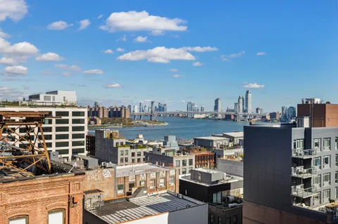 a picture of city view