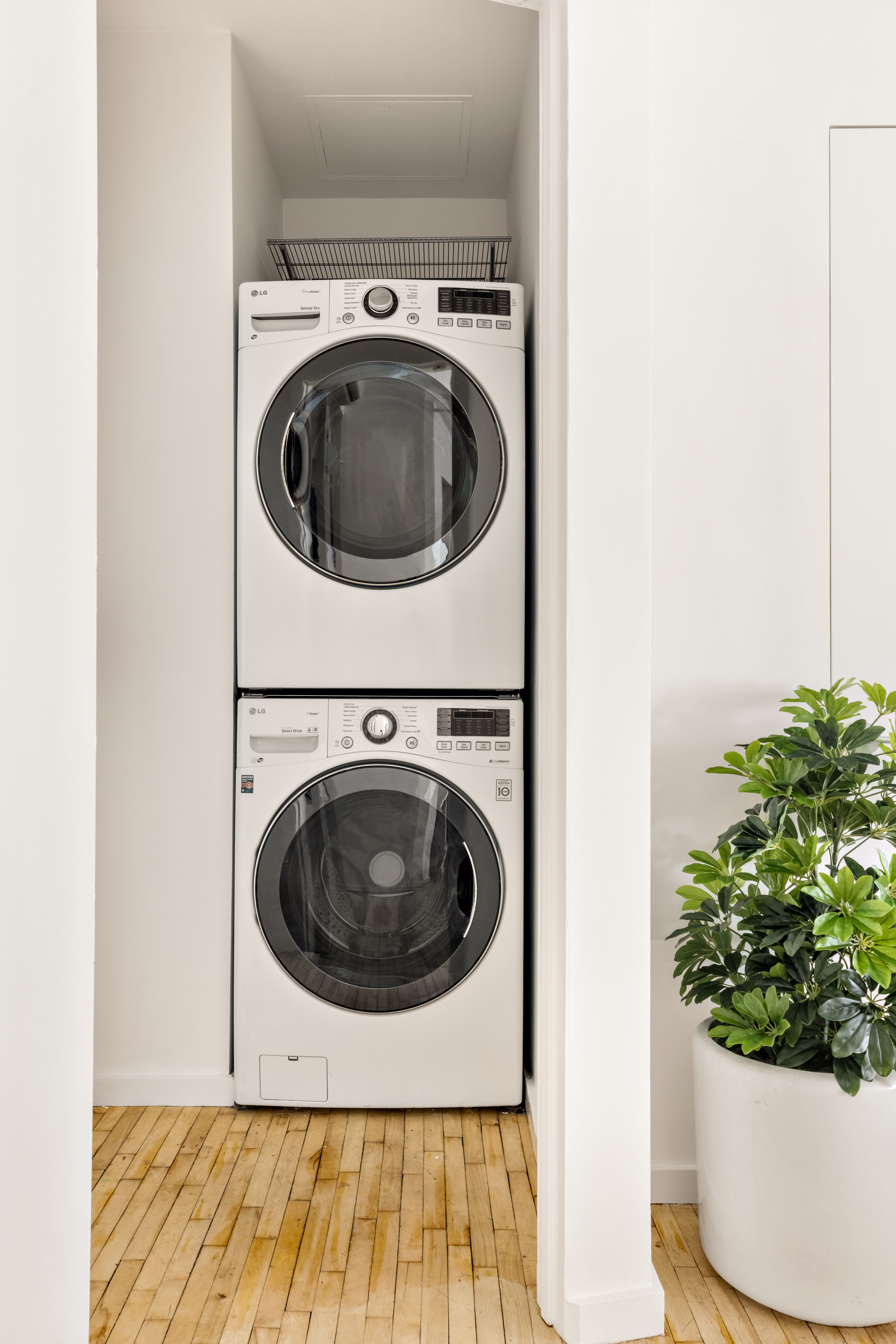 40 West 24th Street, Unit 9E Manhattan, NY 10010 - Photo 23 of 27