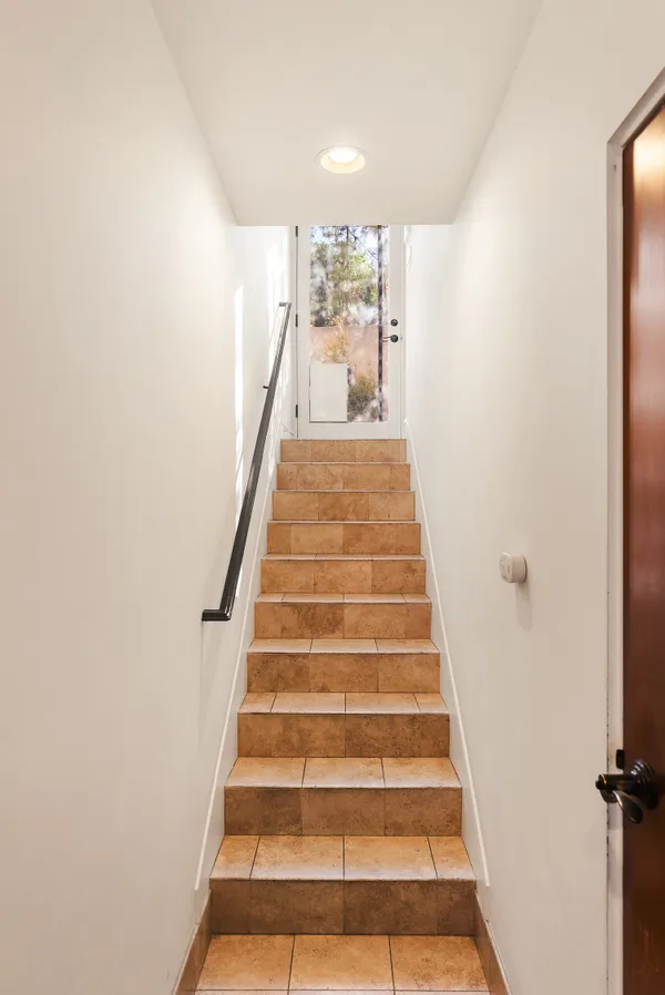 $1,249,000 | 3965 Moore Street, Unit 104, Los Angeles, CA 90066