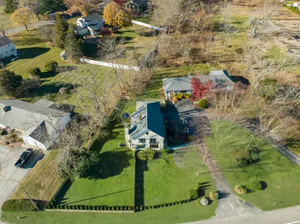 $639,000 | 1705 Wampanoag Trail, Barrington, RI 02806