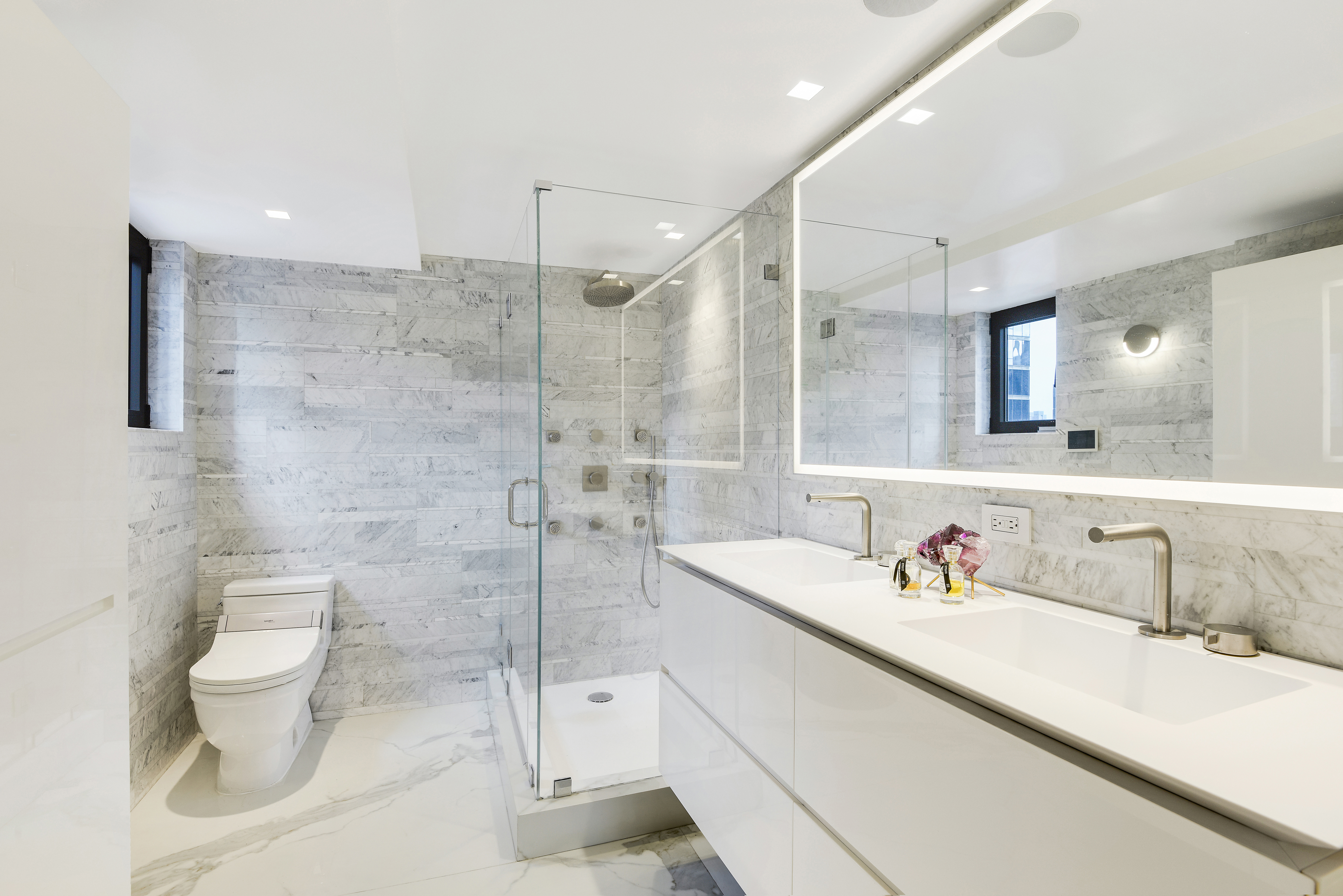 200 Central Park South, Unit 35A Manhattan, NY 10019 - Photo 9 of 27