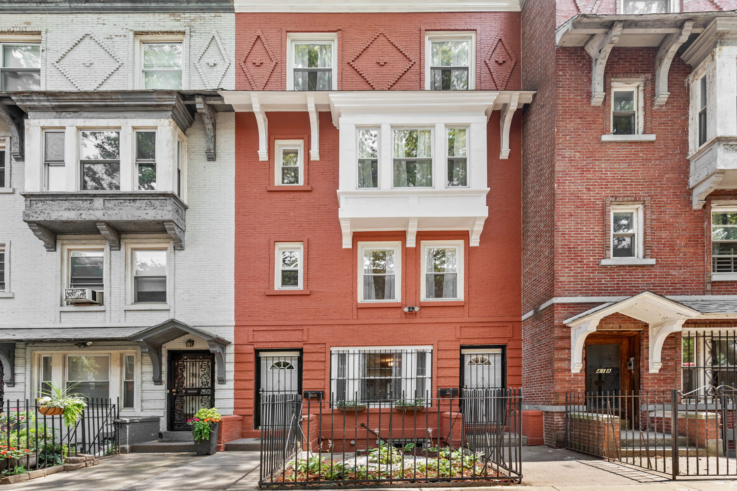 39 Hampton Place Brooklyn, NY 11213 - Photo 25 of 26