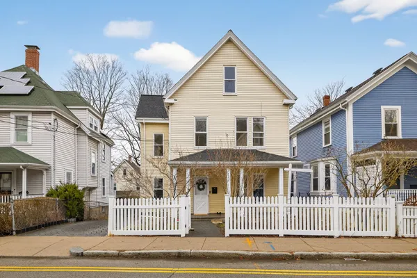 Contact Agent | 146 Poplar Street, Boston, MA 02131