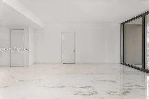 $1,850,000 | 300 Biscayne Blvd Way, Unit 2009, Miami, FL 33131