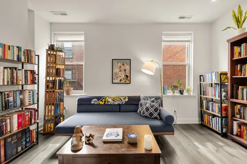 $889,000 | 340 U Street Northwest, Washington, DC 20001