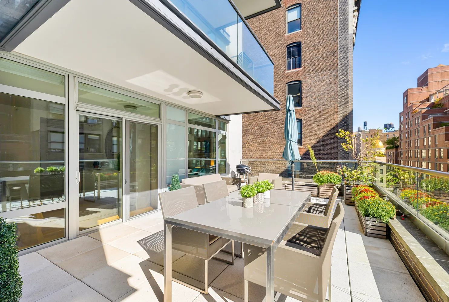 $3,295,000 | 151 West 21st Street, Unit 10A | Chelsea