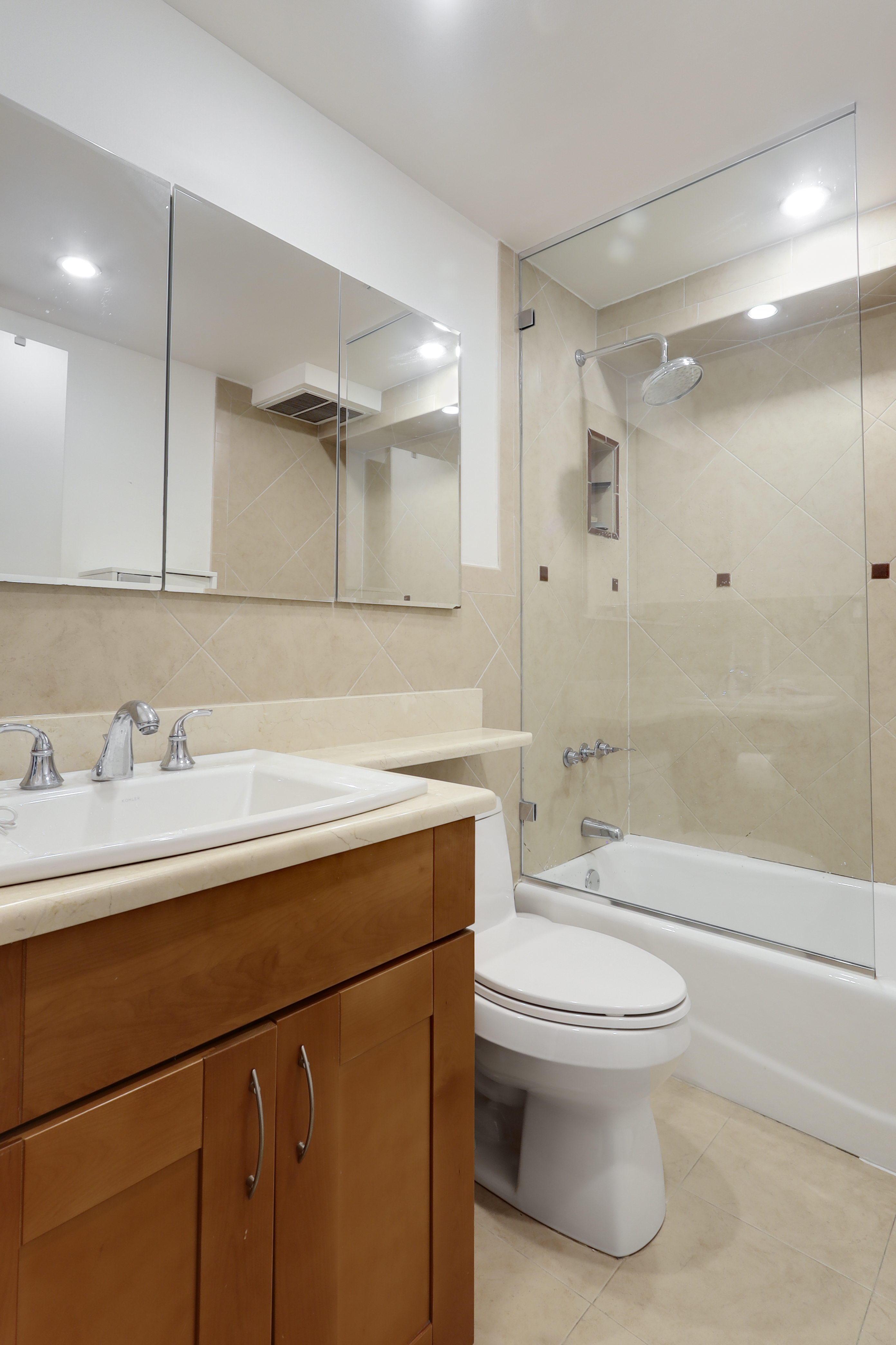 275 Greenwich Street, Unit 5MS Manhattan, NY 10007 - Photo 5 of 6