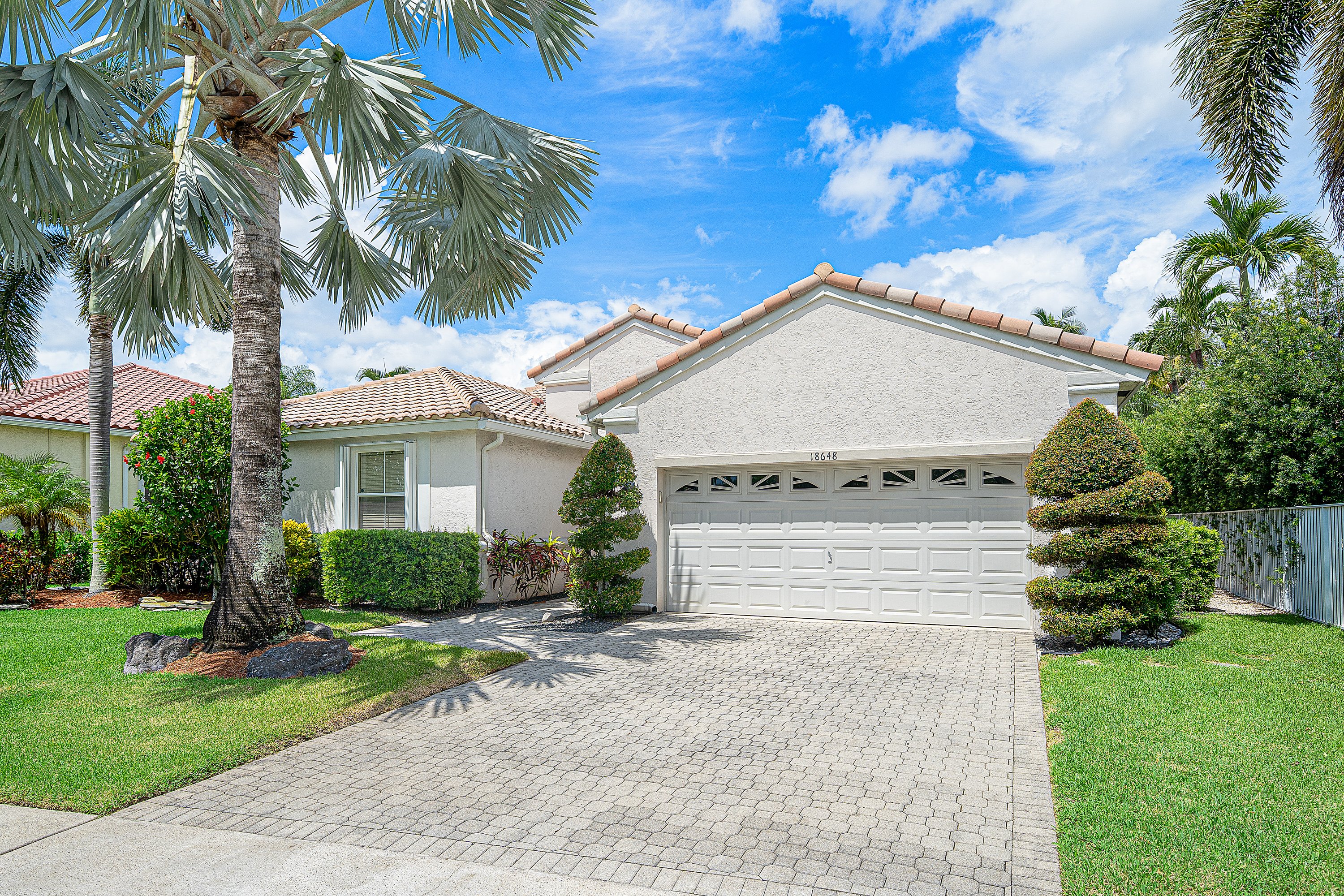 18648 Ocean Mist Drive Boca Raton, FL 33498 - Photo 2 of 17