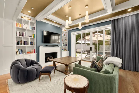$4,100,000 | 5537 Hawthorne Place Northwest, Washington, DC 20016