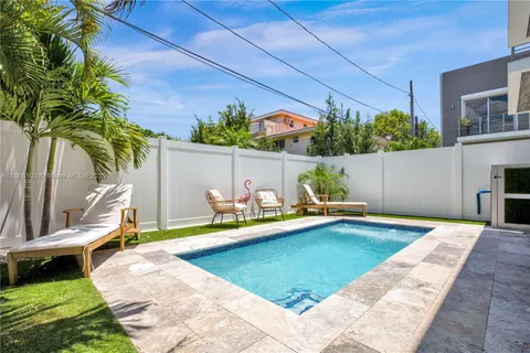 $1,450,000 | 3331 Southwest 29th Terrace, Unit 1, Miami, FL 33133