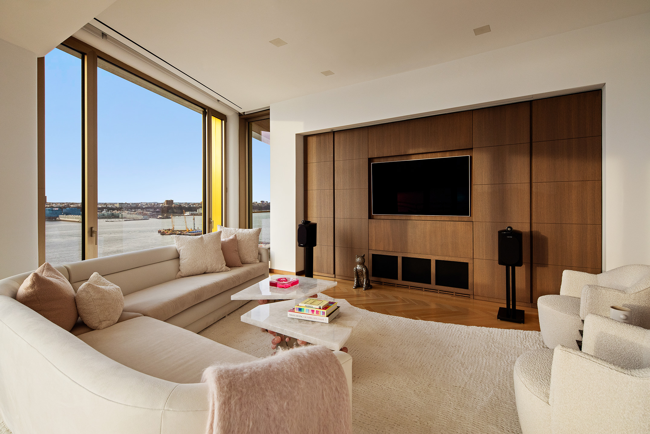 551 West 21st Street, Unit PH19 Manhattan, NY 10011 - Photo 11 of 35