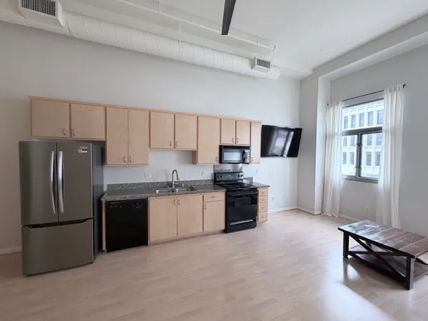 $499,000 | 175 South Lake Avenue, Unit 406, Pasadena, CA 91101