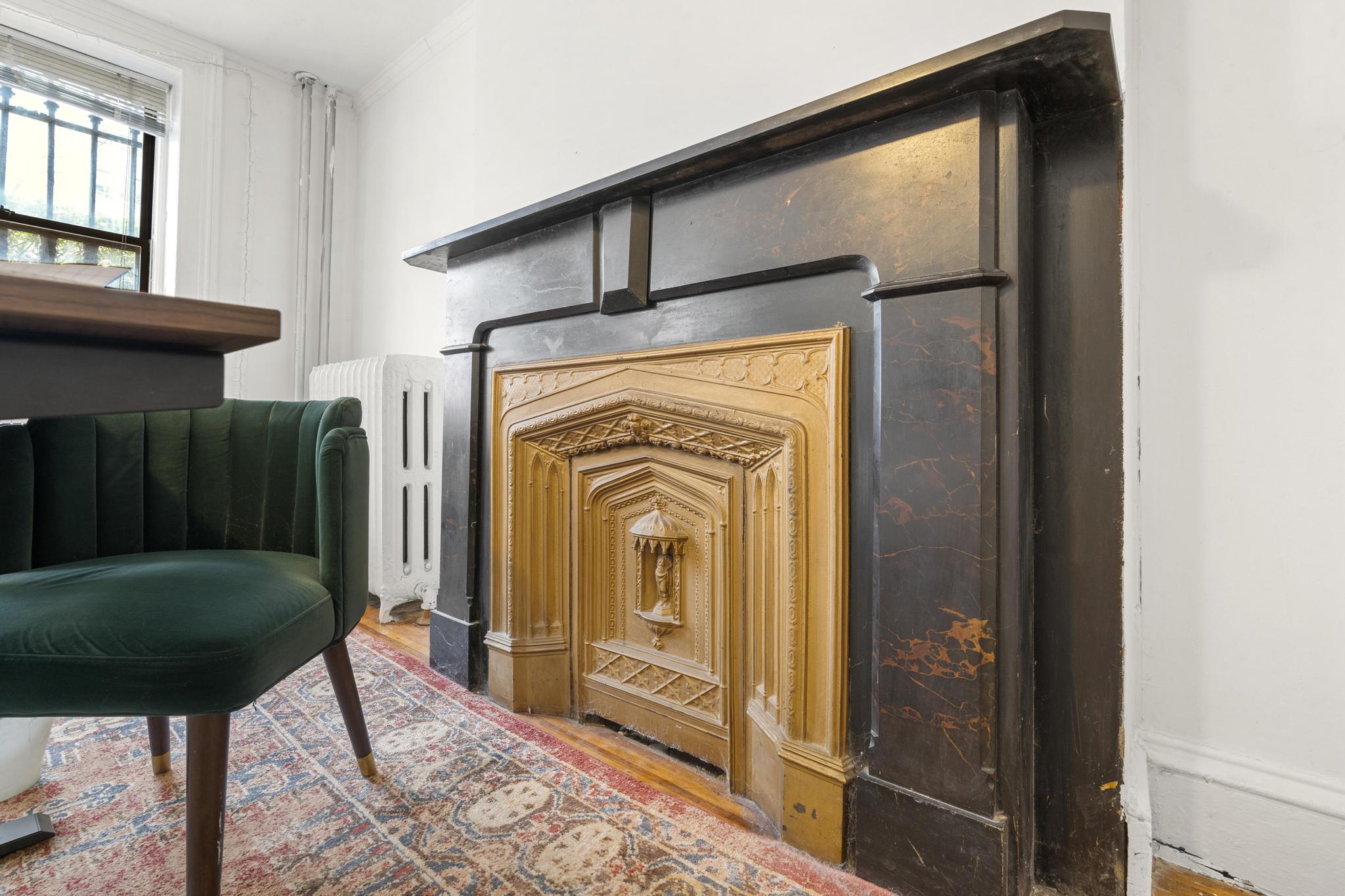 364 Clermont Avenue Brooklyn, NY 11238 - Photo 10 of 18 a view of front door with a mirror