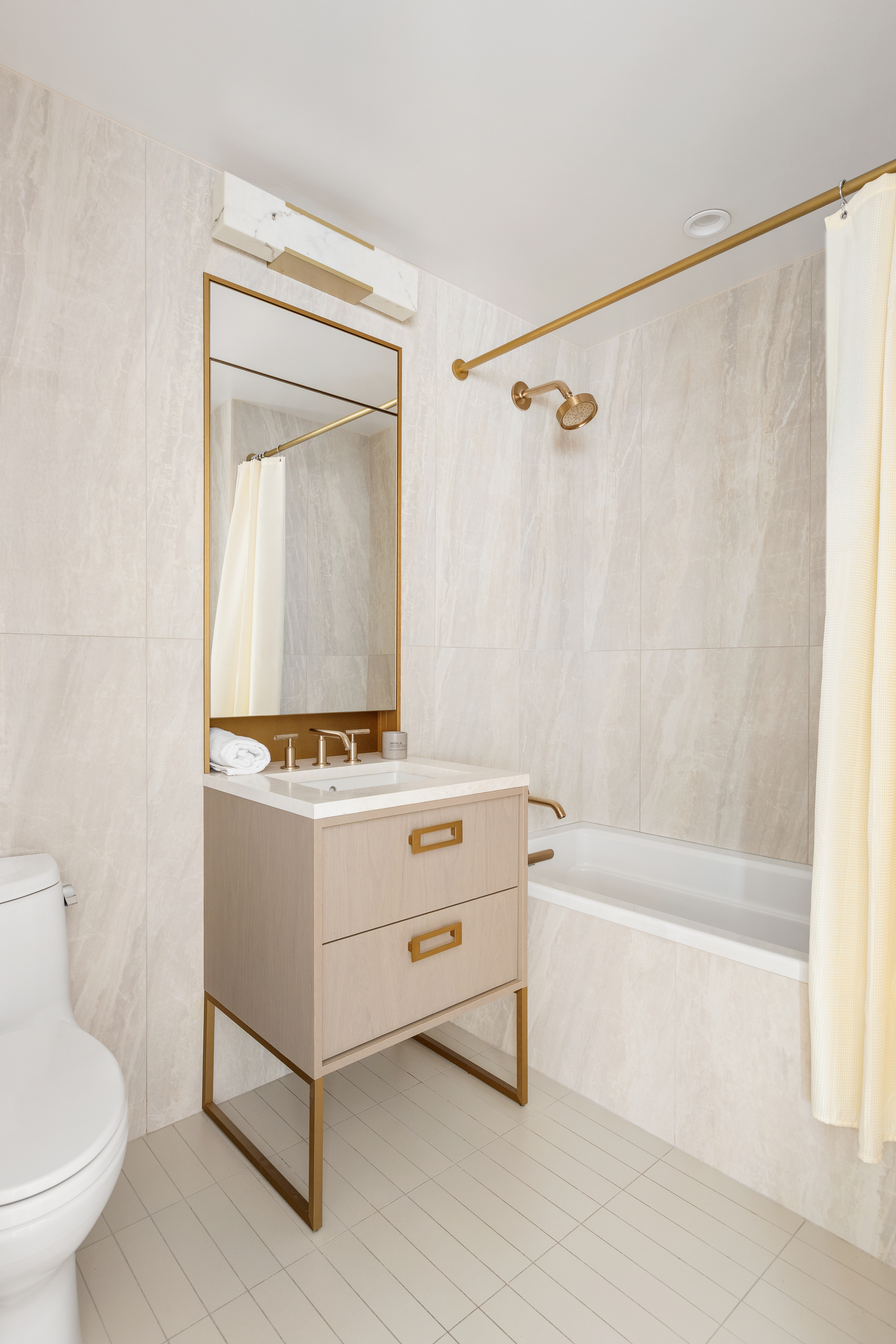 3 Court Square, Unit 1905 Queens, NY 11101 - Photo 6 of 16