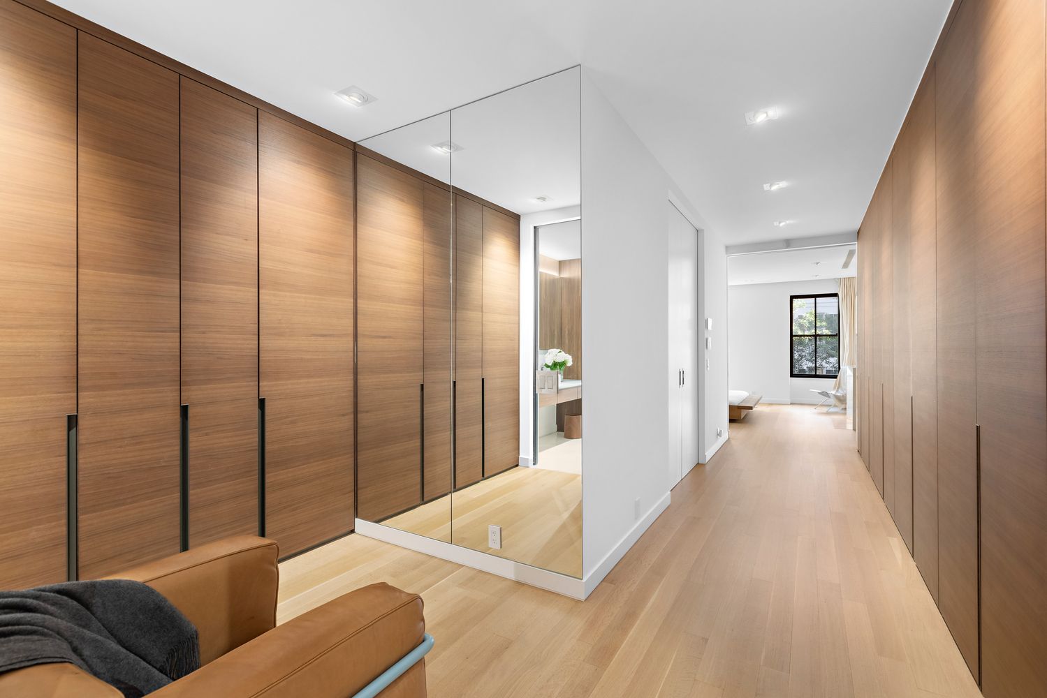 $10,750,000 | 127 East 62nd Street | Lenox Hill