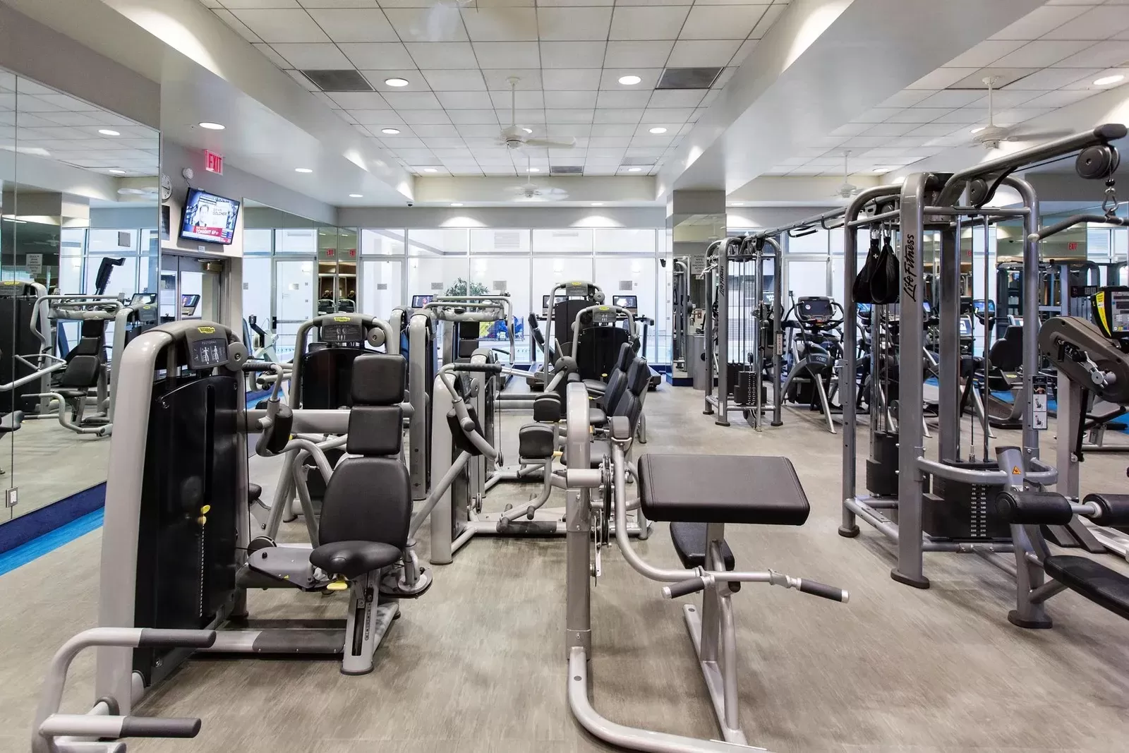 200 Riverside Boulevard, Unit 308 Manhattan, NY 10069 - Photo 4 of 6 a view of a room with gym equipment