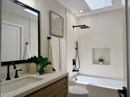 $1,299,900 | 17656 Caminito Hercuba, San Diego, CA 92128