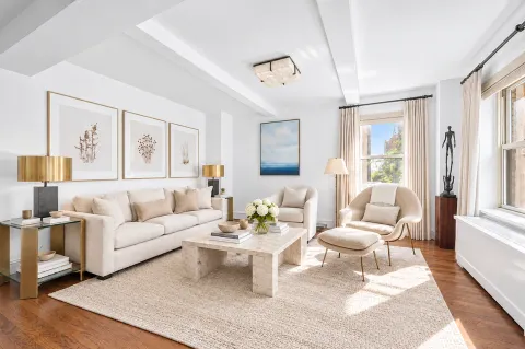 $1,395,000 | 400 East 52nd Street, Unit 3J | Midtown East