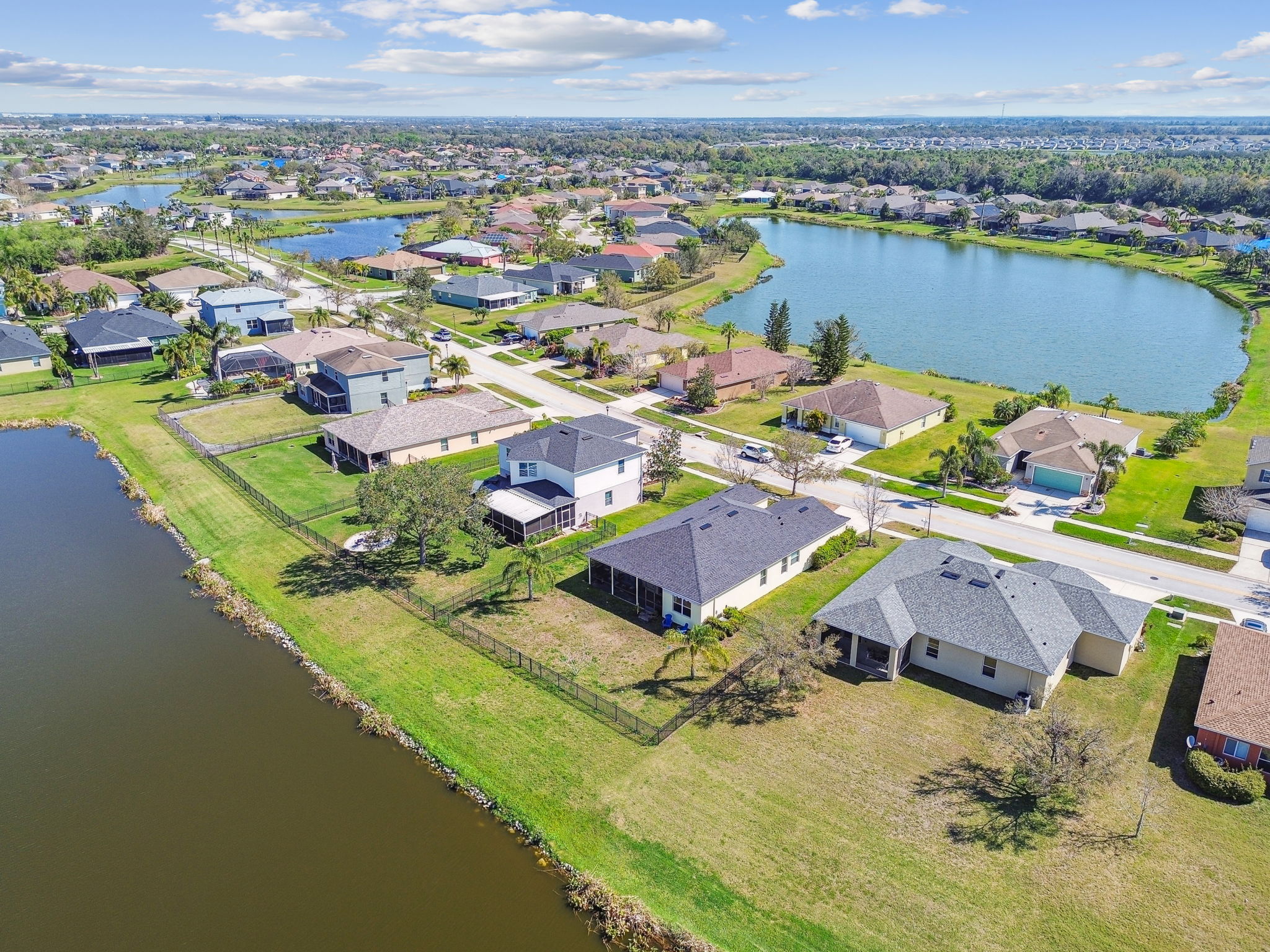 5108 Butterfly Shell Drive Apollo Beach, FL 33572 - Photo 13 of 46