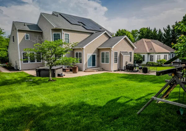 $1,050,000 | 8114 Kylemore Way, Ellicott City, MD 21043