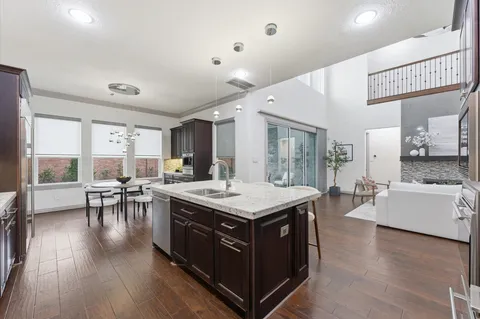 $1,273,200 | 1822 Jade Hollow Lane, Houston, TX 77077