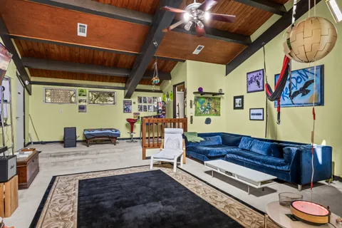 Contact Agent | 863 McKendimen Road, Shamong, NJ 08088
