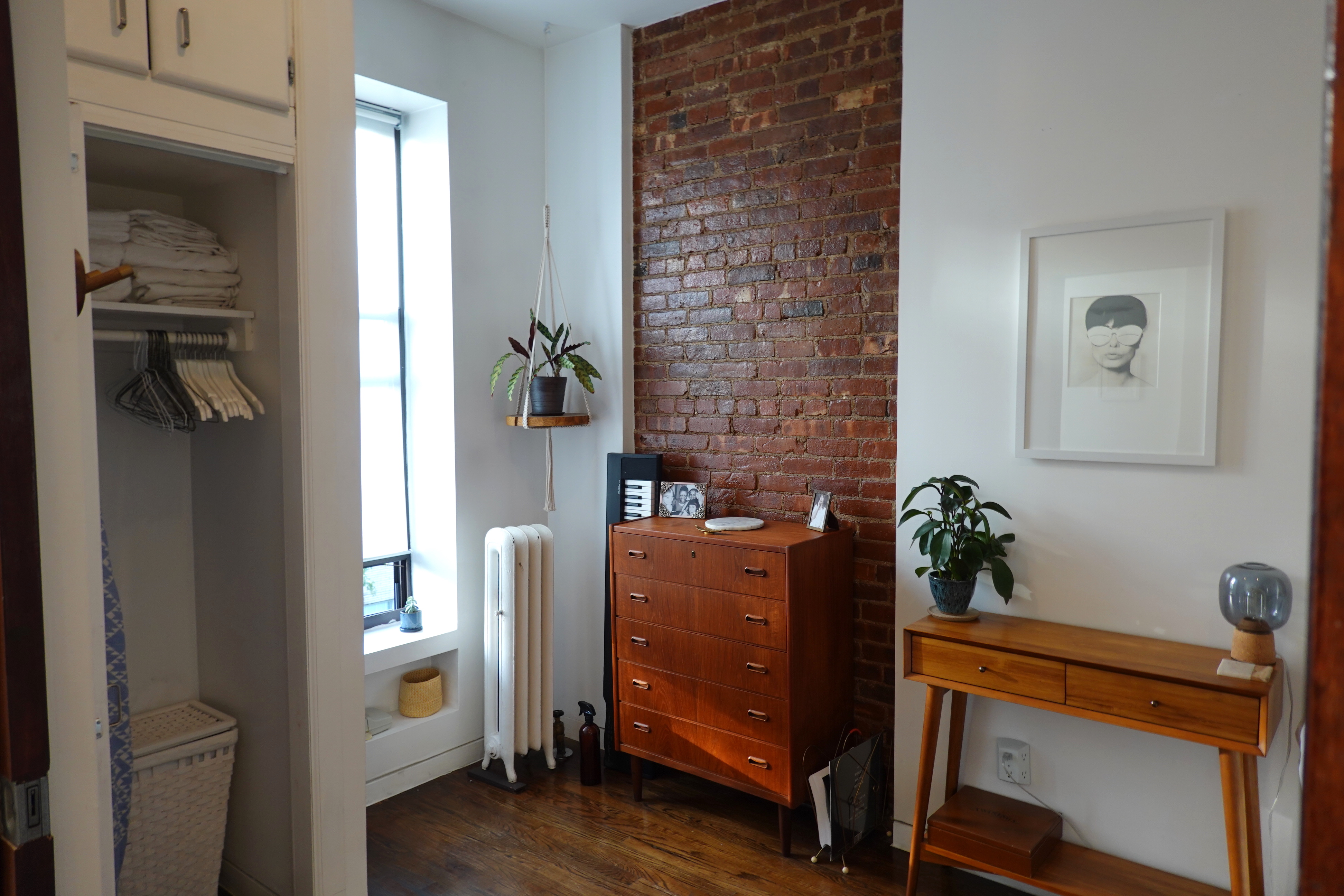 258 Clinton Avenue, Unit 4R Brooklyn, NY 11205 - Photo 3 of 9