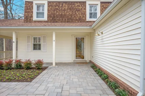 Contact Agent | 14 South Duke Street, Rockville, MD 20850
