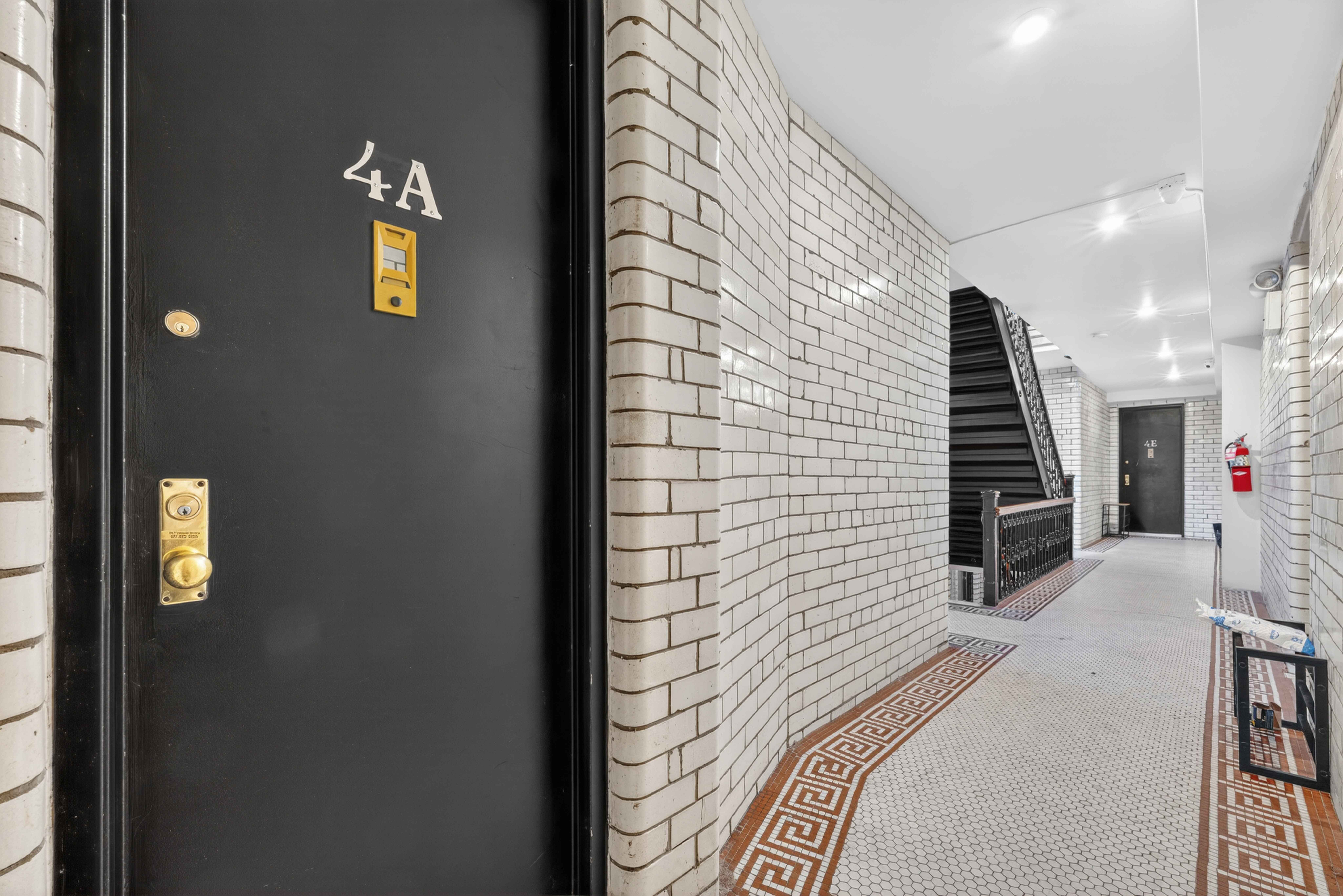 152 Thompson Street, Unit 4A Manhattan, NY 10012 - Photo 11 of 13