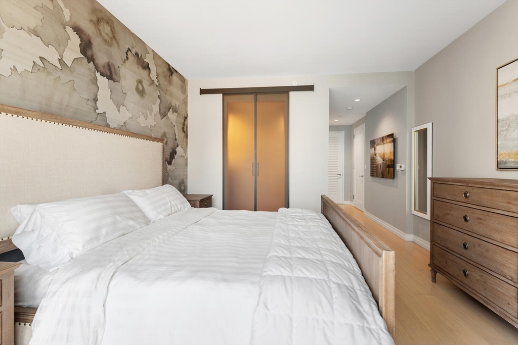 1 Franklin Street, Unit 2307 Boston, MA 02110 - Photo 23 of 31