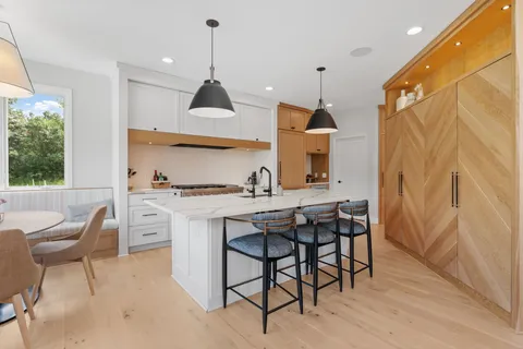 $1,195,000 | 10974 Alameda Avenue, Inver Grove Heights, MN 55077