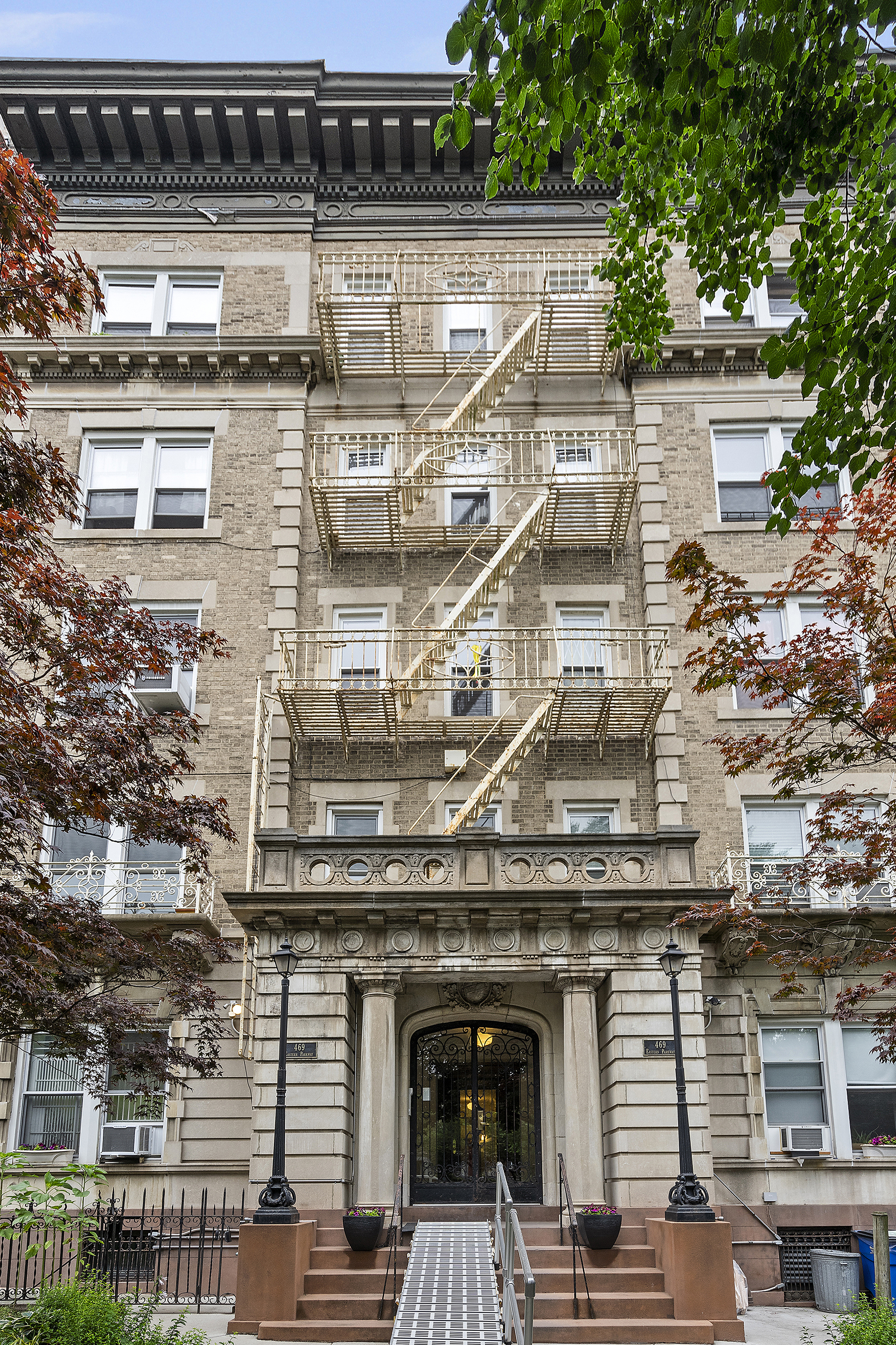 469 Eastern Parkway, Unit D Brooklyn, NY 11216 - Photo 7 of 8 Gallery Image 7