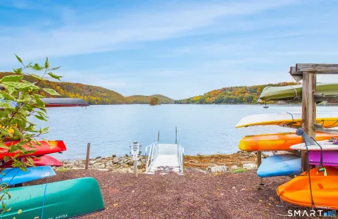 $750,000 | 16 Hayestown Road, Unit D303, Danbury, CT 06811