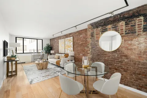 $825,000 | 77 Bleecker Street, Unit 421E | Greenwich Village