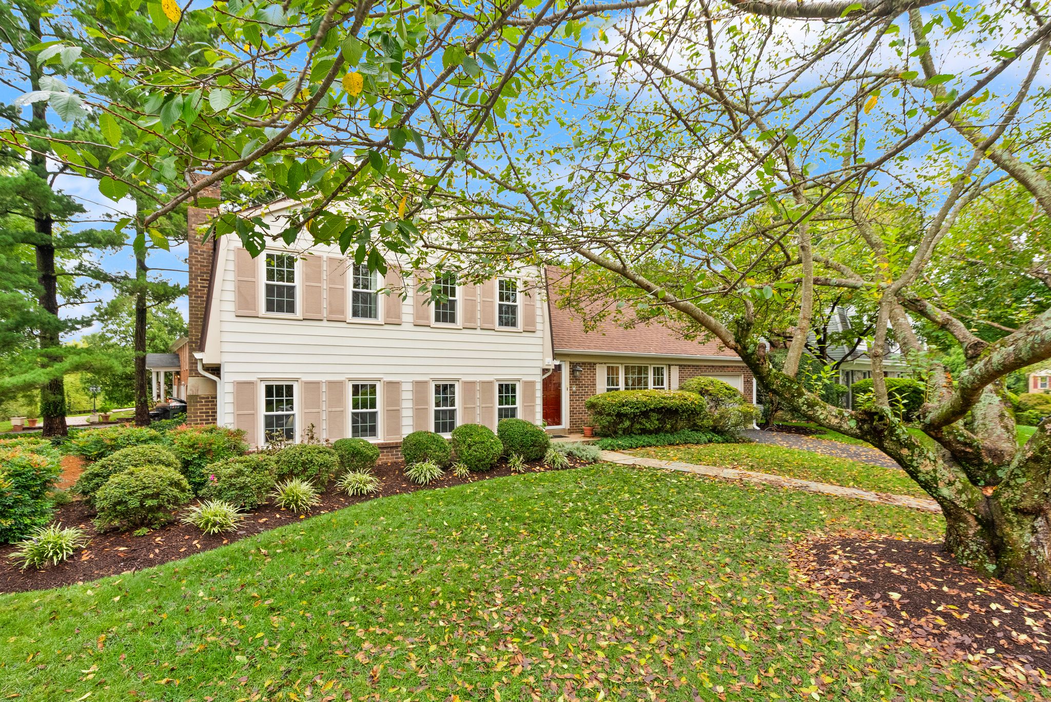7001 Old House Road McLean, VA 22101 - Photo 3 of 74 Gallery Image 3