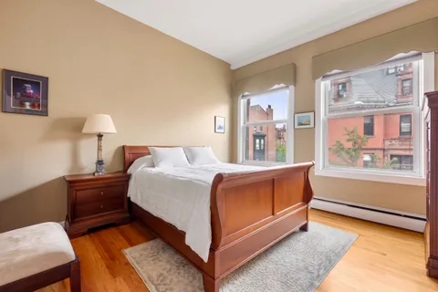 $3,250,000 | 20 Gloucester Street, Unit 3, Boston, MA 02115