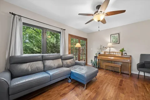 $585,000 | 7220 16th Avenue, Takoma Park, MD 20912