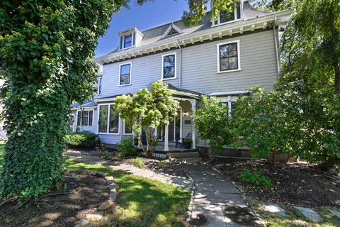 Contact Agent | 49 Hawthorn Street, New Bedford, MA 02740