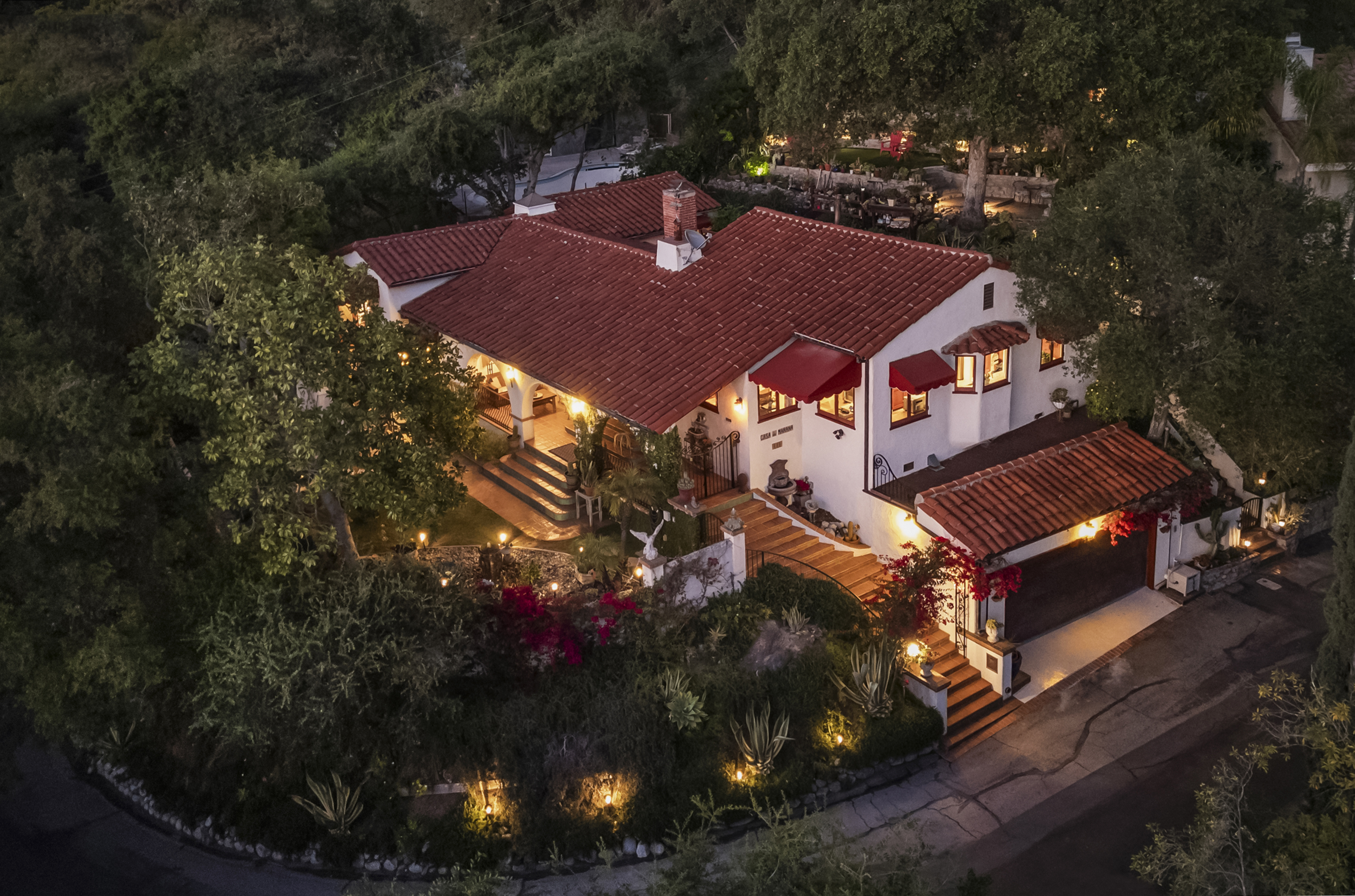 3290 Buckingham Road Glendale, CA 91206 - Photo 3 of 69