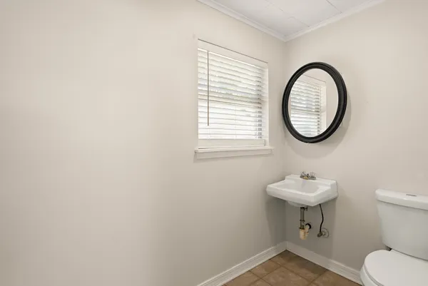 $1,600 | 2240 11th Street, Unit D, Mandeville, LA 70471