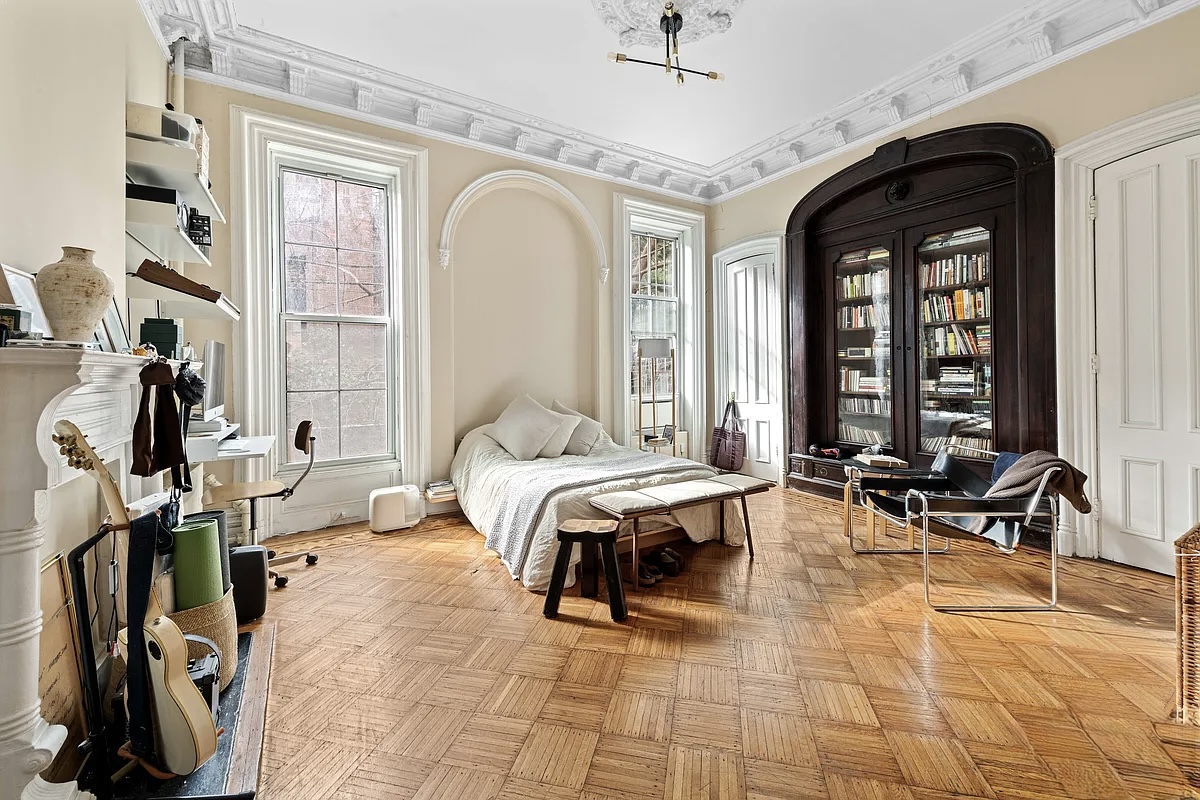 26 St James Place, Unit 1 Brooklyn, NY 11205 - Photo 4 of 8